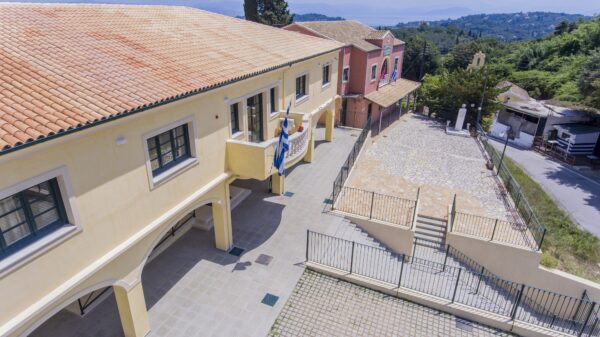 corfu.gr-2025-10-16_08-20-57_208705